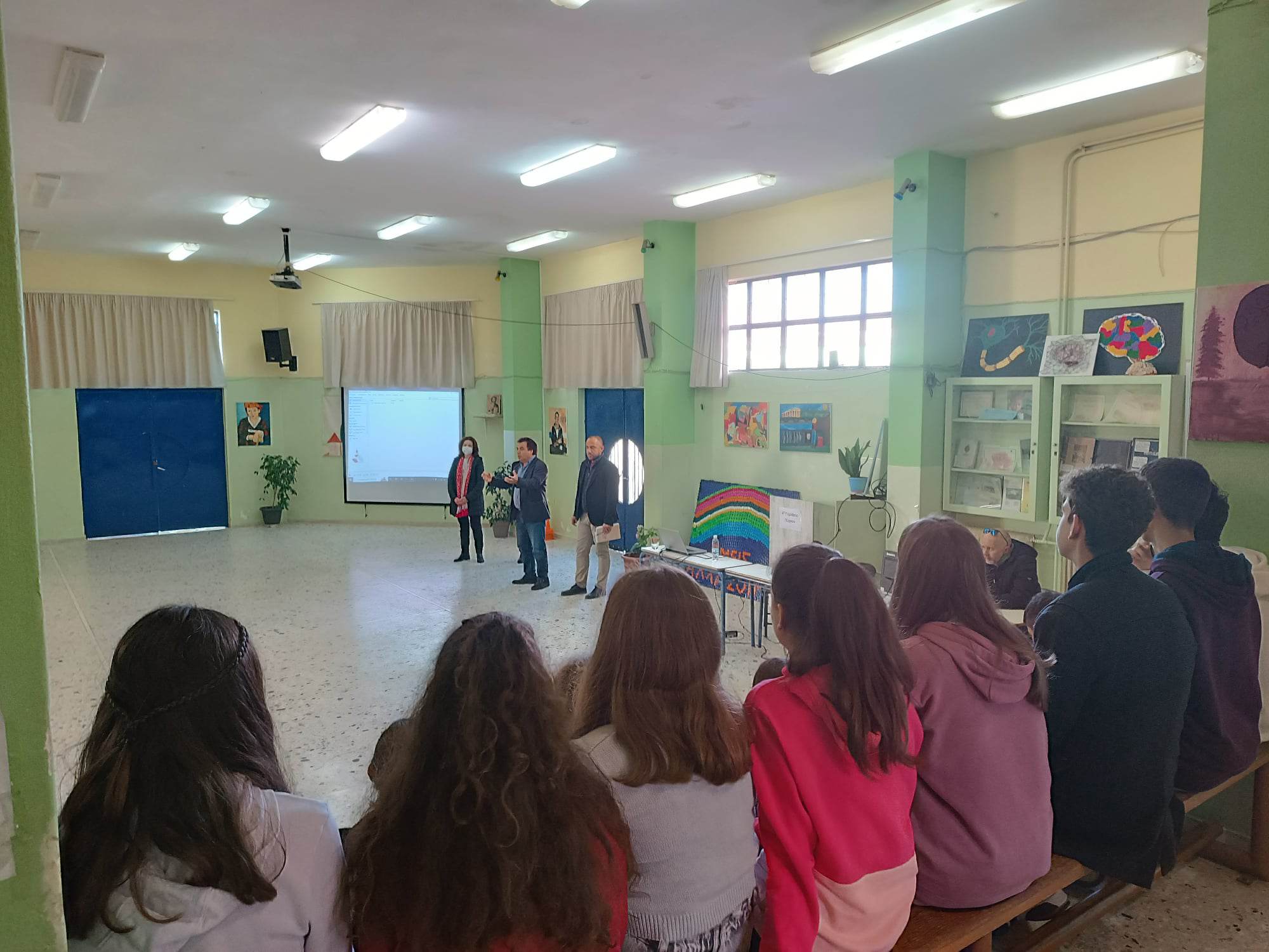 Στο 4ο Γυμνάσιο Πύργου ο Δήμαρχος Πύργου Παναγιώτης Αντωνακόπουλος -Ενημέρωση για το Bullying με το «Χαμόγελο του παιδιού» 